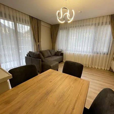 Lazmaris Aparthotel